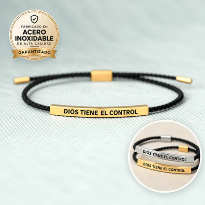 Pulsera “Dios tiene el control” en acero inoxidable | Oferta especial: Paga 1 lleva 2  unidades
